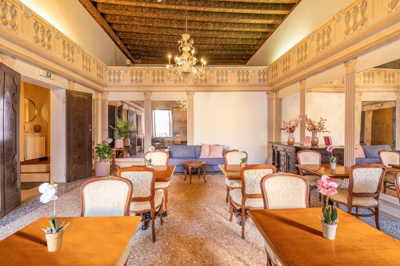 Residenza Centopietre - Dorsoduro By Wonderful Italy Veneza Exterior foto