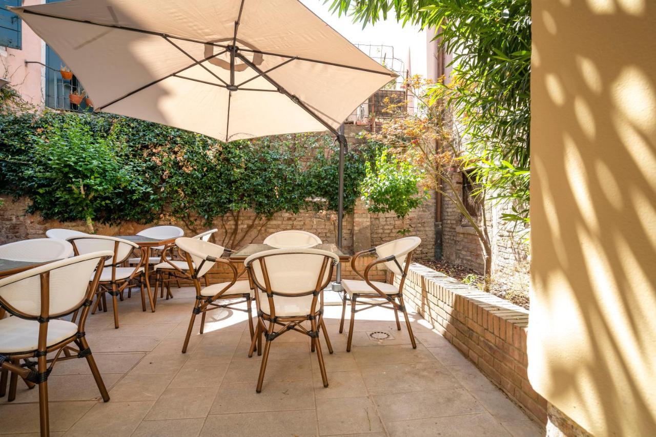 Residenza Centopietre - Dorsoduro By Wonderful Italy Veneza Exterior foto